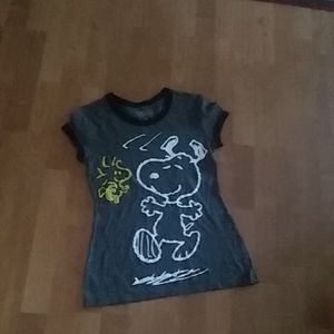 Gray Snoopy and Woodstock t-shirt